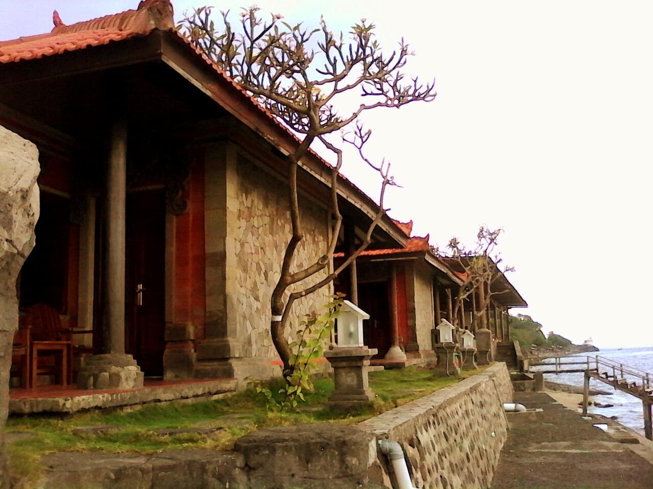 Watu Dodol Hotel & Restaurant Banyuwangi  Exterior photo