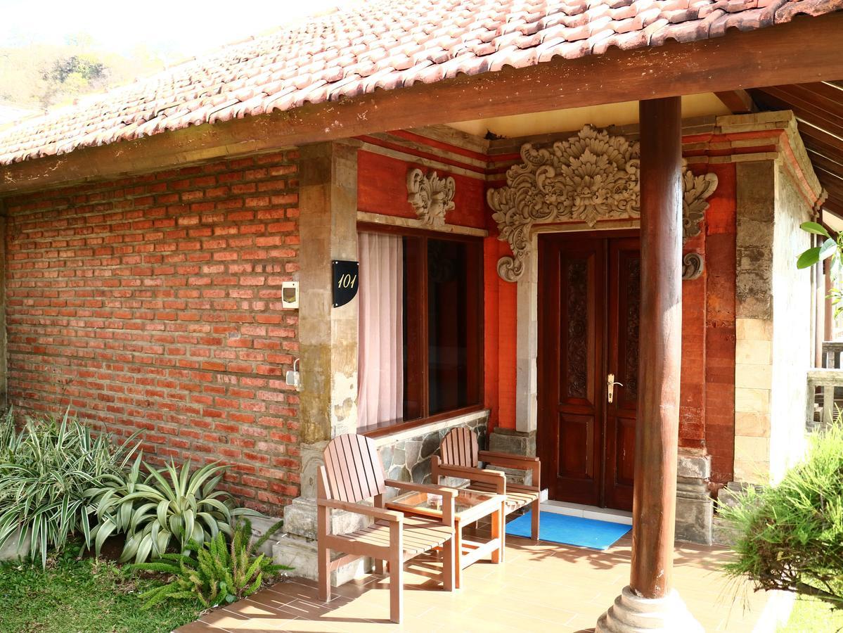 Watu Dodol Hotel & Restaurant Banyuwangi  Exterior photo