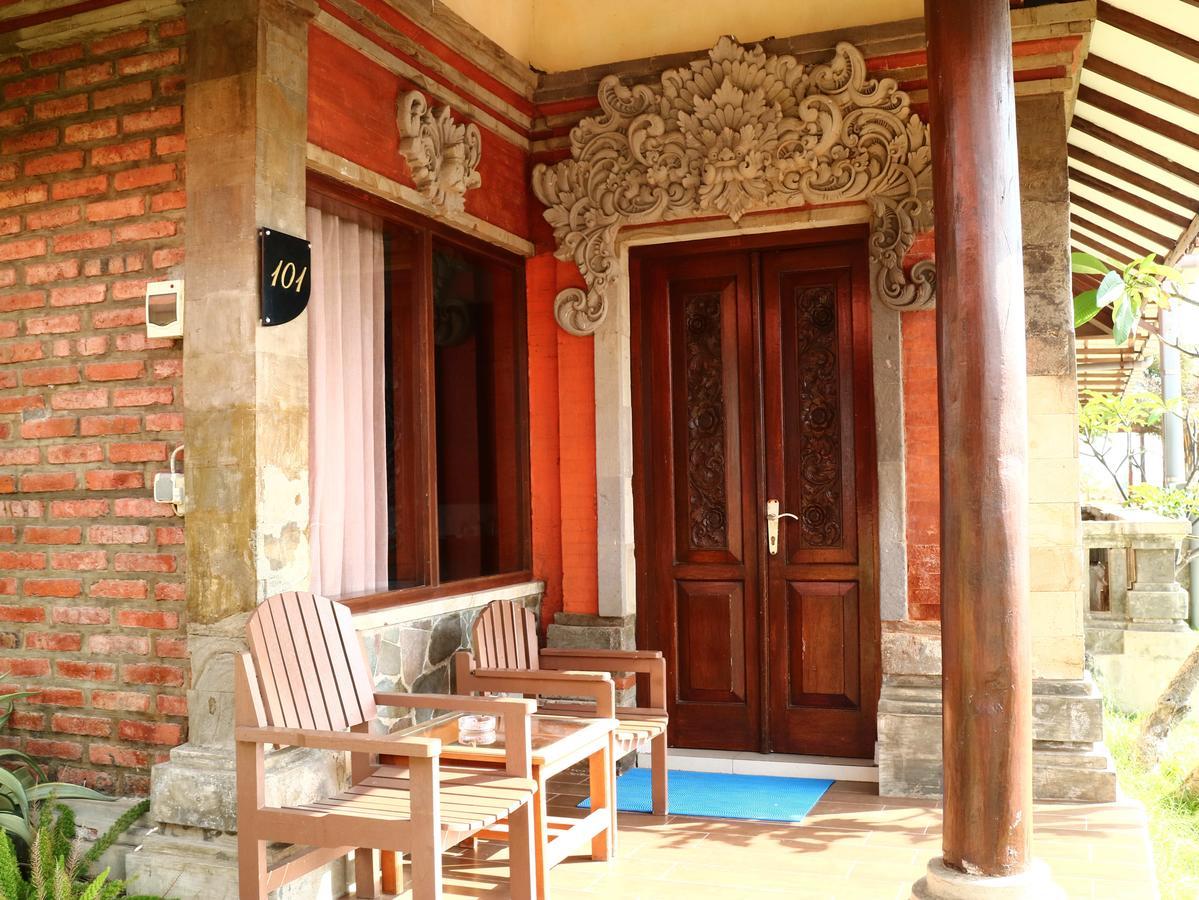 Watu Dodol Hotel & Restaurant Banyuwangi  Exterior photo