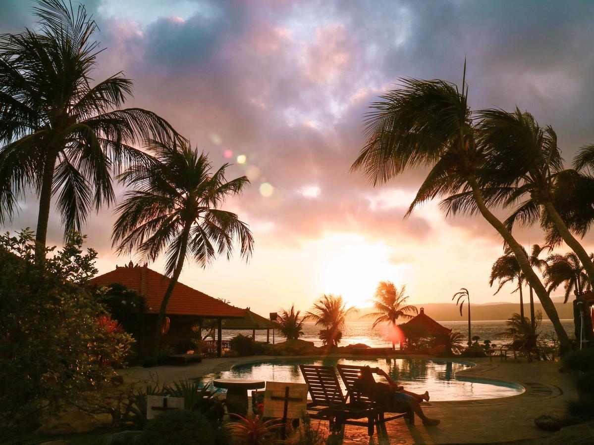 Watu Dodol Hotel & Restaurant Banyuwangi  Exterior photo